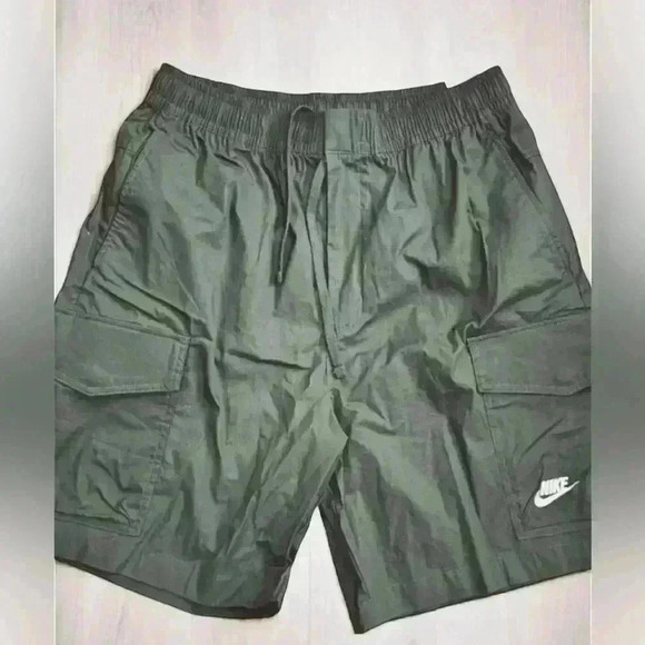 Nike Sport Essentials Men's Woven Unlined Utility Shorts Olive Green DM6833 355 - Picture 1 of 15